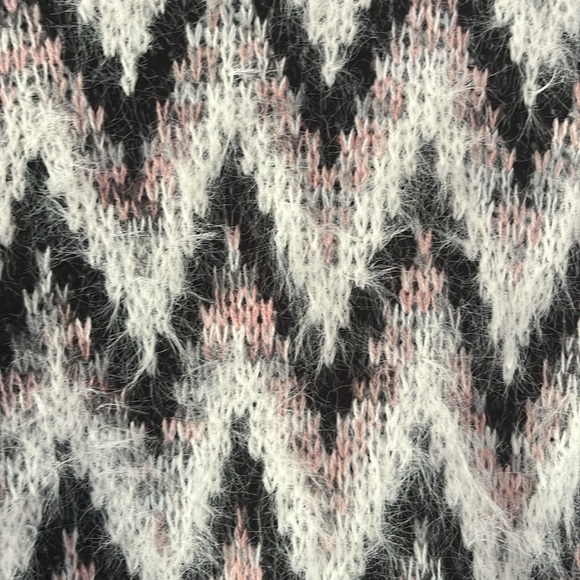 Absolutely Famous Herringbone Pink, White, Grey, and Black Cardigan. Size L. - Picture 5 of 5